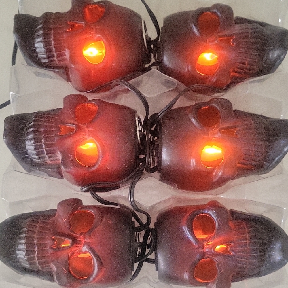 Vintage Halloween Lights Gothic Biker BIG Skull String Orange Flicker Bulbs